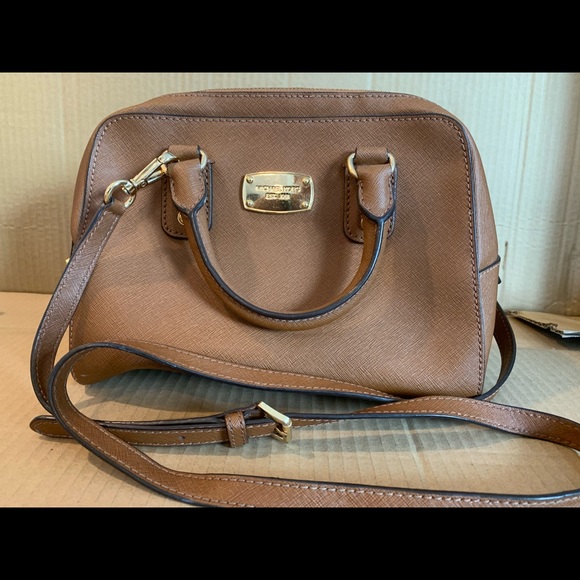 Michael Kors Purse - Picture 1 of 5